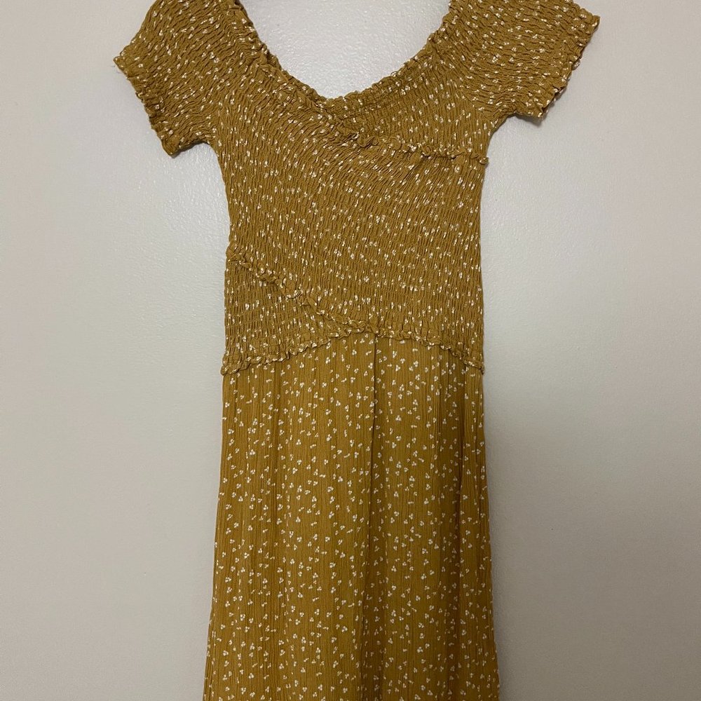 Women's Mustard Boho Chic Jolt dress size S With White Detail.